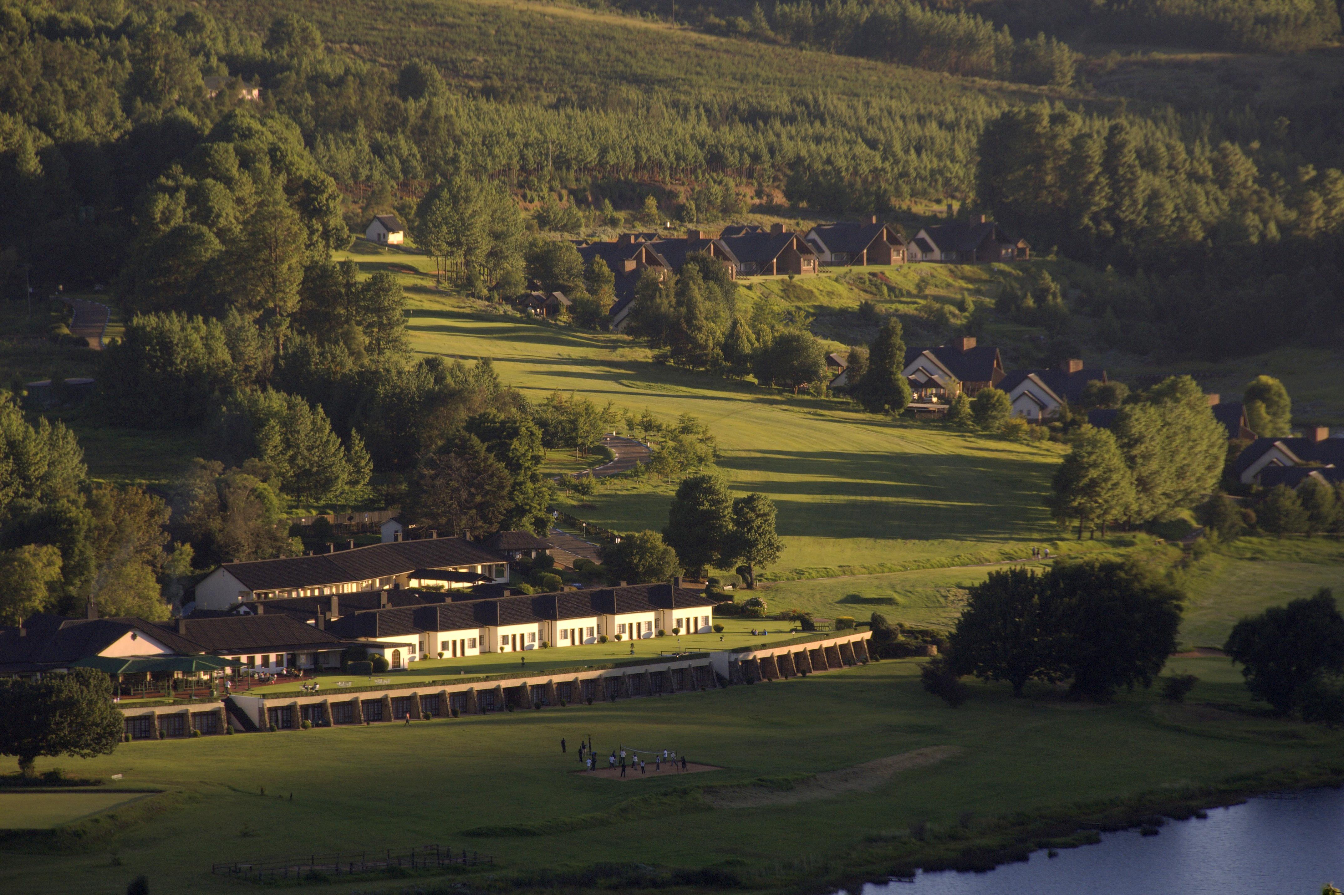 Troutbeck Resort Nyanga エクステリア 写真
