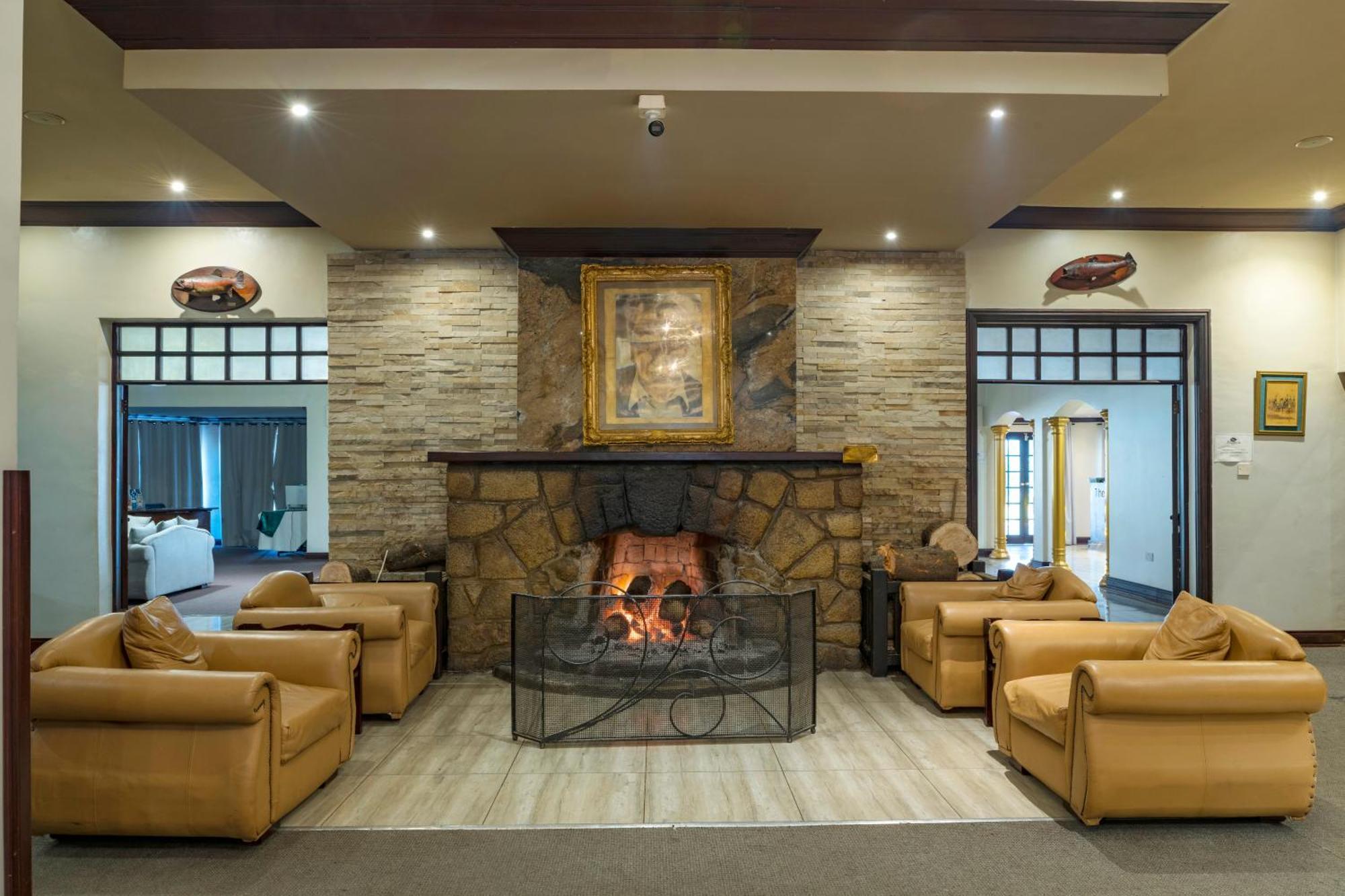 Troutbeck Resort Nyanga エクステリア 写真