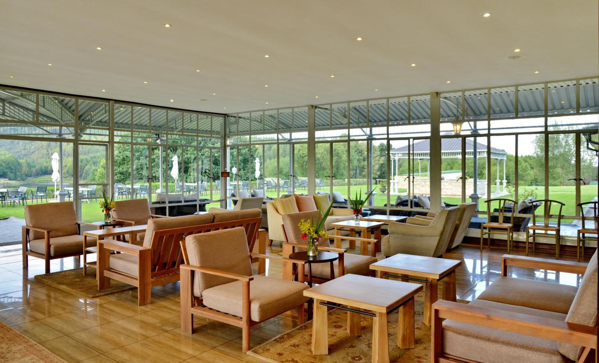 Troutbeck Resort Nyanga エクステリア 写真