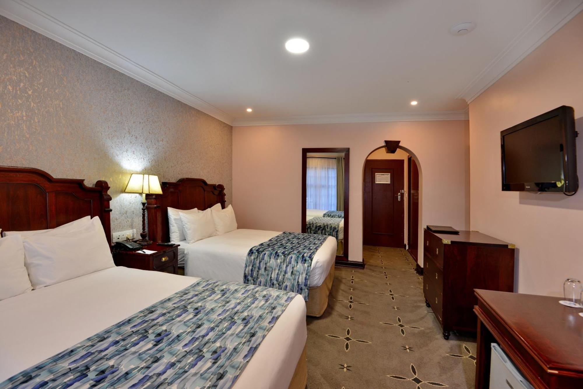 Troutbeck Resort Nyanga エクステリア 写真