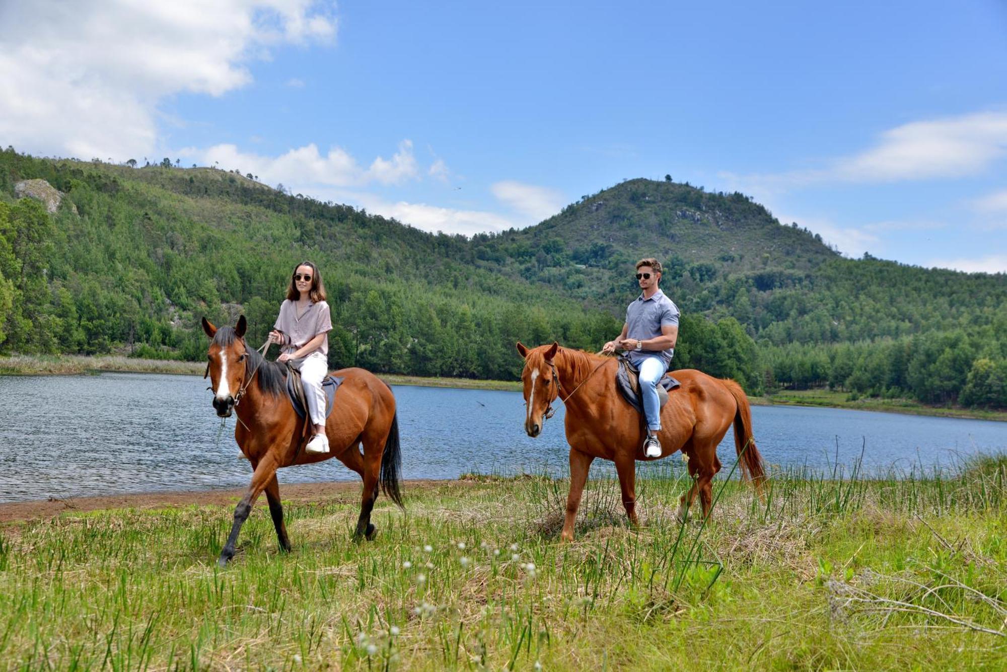 Troutbeck Resort Nyanga エクステリア 写真